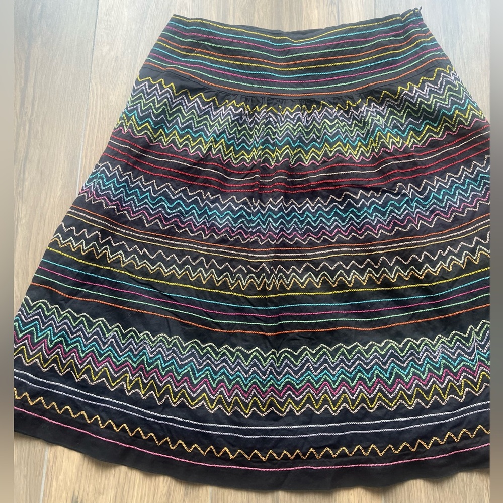 Y2K VTG HAROLD'S SKIRT BLACK 100% COTTON SIZE 6 EMBROIDERED GEOMETRICAL LINED